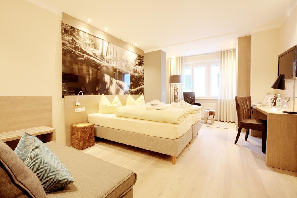 Hotel Die Gams Beilngries Buitenkant foto